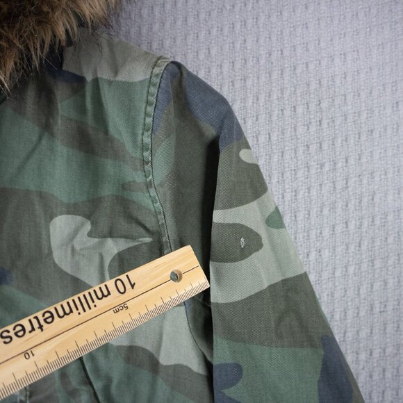 Abercrombie & Fitch Camo Fur Parka Coat - Picture 4 of 8